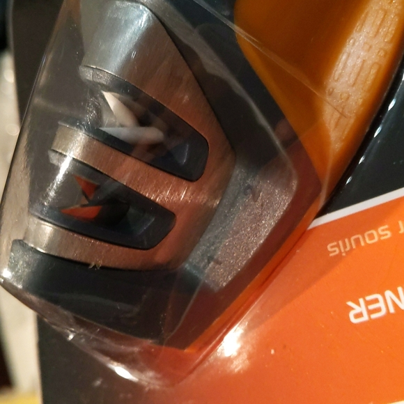 Scanpan Knife Sharpener - Picture 3 of 6